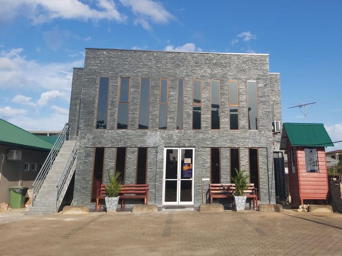 Waterland Suites Paramaribo Eksteriør bilde